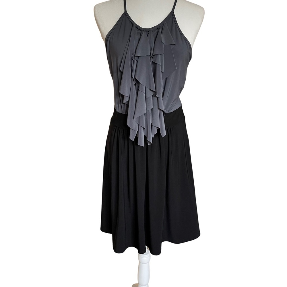 Star Vixen dress with front ruffles and spaghetti straps very sexy size S